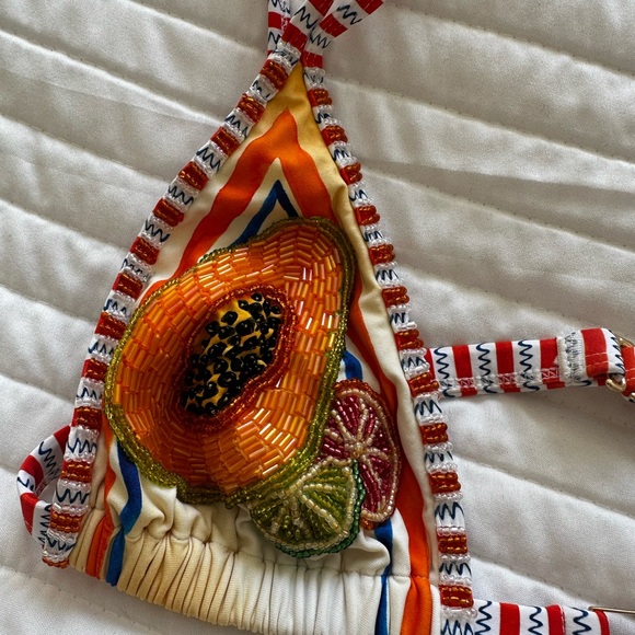 Bydee PRAGUE TOP and SANTOS BOTTOM IN THÁLASSA - Picture 10 of 14